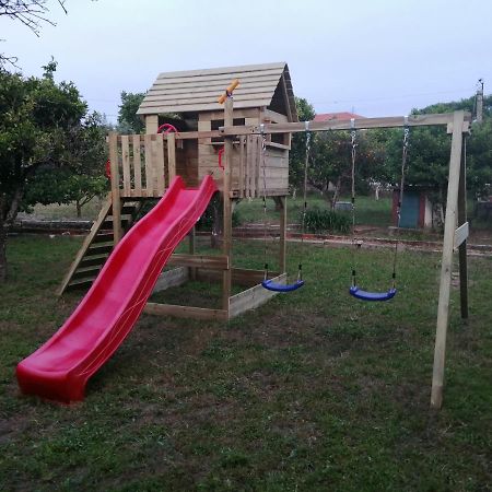 Casa Das Laranjeiras E Parque Infantil Azeitão Eksteriør billede